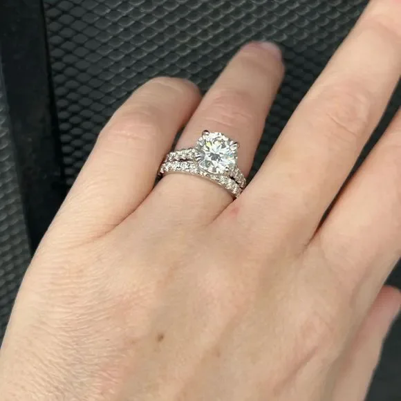 Captivating 4.5ct tw bridal wedding Ring Set